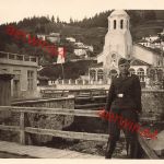 Deutscher Soldat Pilot an Kirche in Tschepelare Bulgarien