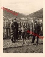 Deutscher Pilot mit bulgarischem Gendamerie in Tschepelare Bulgarien