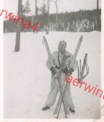 Deutsche Soldaten im Schneetarn des Skizug 378 bei Salla Lappland Finnland