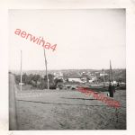 Russische Frau an Rollbahn nach Taganrog Russland Ostfront