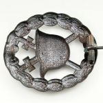 Verwundetenabzeichen in Schwarz durchbrochen 1918