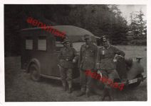 Umgebauter PKW Mercedes 320 früher Krankenwagen