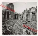 Zerstörte Kirche nach deutschen Artillerieangriff in Rethel Frankreich