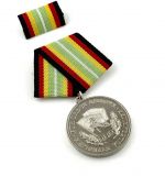 DDR Medaille für treue Dienste in der NVA in Silber