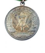 DDR Medaille für Treue Dienste Bewaffnete Organe MdI in Silber