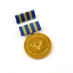 DDR Treuedienstmedaille der Deutschen Post in Gold