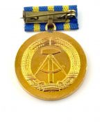 DDR Treuedienstmedaille der Deutschen Post in Gold