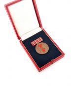 DDR Verdienter Aktivist im Etui Bartel 54 f