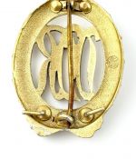 DDR Sportabzeichen der DDR Bereit zur Arbeit und zur Verteidigung in Gold