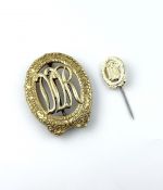 DDR Sportabzeichen der DDR Bereit zur Arbeit und zur Verteidigung in Gold