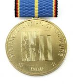 DDR Medaille langjährige Pflichterfüllung Stärkung der Landesverteidung Gold