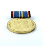 DDR Medaille langjährige Pflichterfüllung Stärkung Landesverteidung Gold 40Jahre