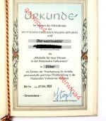 DDR NVA Urkunde Medaille Treue Dienste in der NVA Silber ohne Staatswappen 1959