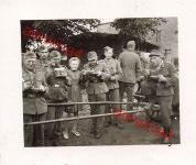Soldaten beim Essen an der Feldküche Kaserne Bromberg Westpreussen