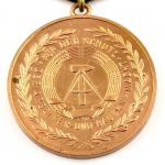 DDR NVA Verdienstmedaille der Nationalen Volksarmee in Bronze