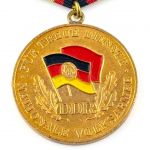 DDR NVA Medaille für treue Dienste in der Nationalen Volksarmee in Gold 20 Jahre