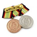 DDR NVA 2er Spange Medaille Treue Dienste Nationale Volksarmee Bronze & Silber