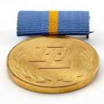 DDR Medaille hervorragende Leistungen Kommunalwirtschaftliche Dienstleistungen