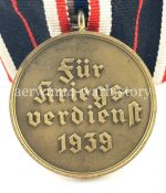 Kriegsverdienstmedaille an Spange Für Kriegsverdienst 1939