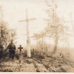 Fotokarte 1.WK Deutscher Soldat Feldart.-Regt. 408 russ.Friedhof Holibry