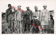 Portrait gefangene französische Soldaten bei Évreux Frankreich