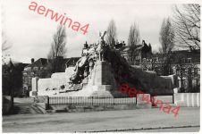 Deutsche Soldaten am Siegesdenkmal in Tourcoing Frankreich