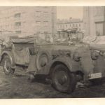 Deutsche Soldaten mit Kübelwagen Wanderer in Stalino Ukraine Ostfront Großfoto