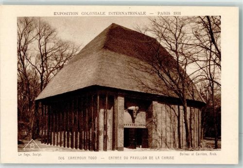 Paris Exposition Coloniale Internationale Entree du Pavillon de la Chasse