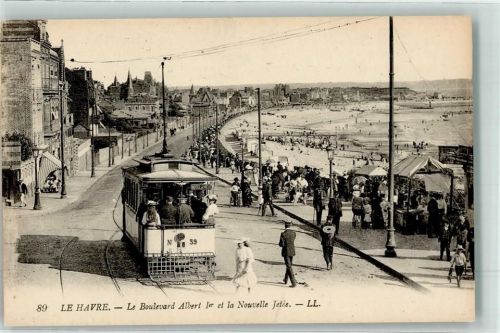 Le Havre le Boulevard Albert I. et la Nouvelle Jetee Straßenbahn