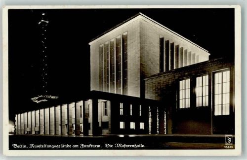 Berlin Mitte Nachtaufnahme Masurenhalle Funkturm - Foto Klinke 19554