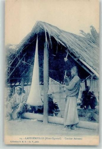 Libreville Tracht Lastourville