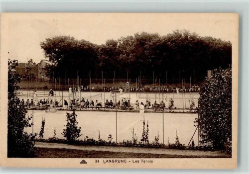 1934 Lanngrune - Spieler auf dem Tennisplatz mit Zuschauer