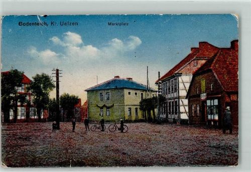 Bodenteich Marktplatz Fahnrrad