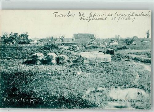 Shanghai 1920 Graves of the poor