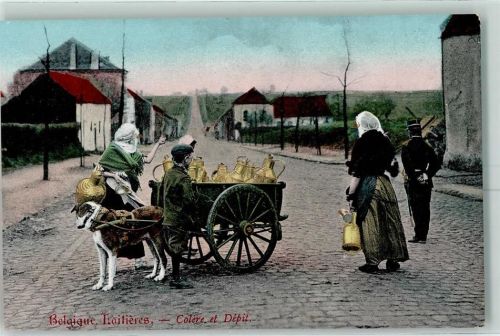 Frau mit Hundekarren und goldenen Kannen