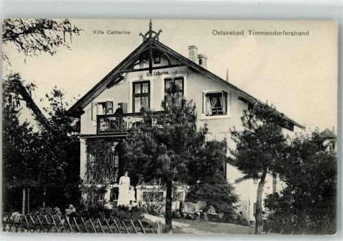 Timmendorf Villa Catharine Frau Mädchen Balkon