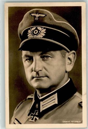 Oberst Hitzfeld Orden Photo Hoffmann R 71