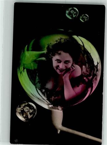 Seifenblasen Frau NPG Surrealismus