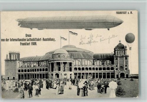 Frankfurt 1909 Zeppelin und Ballon über der Halle