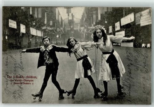 The 3 Gandy children , the World Champion Juvenile Skaters Sport 1910