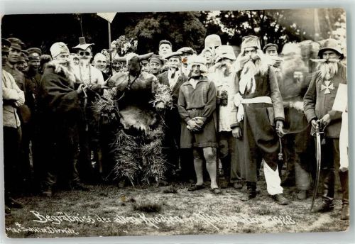 Altengrabow 1928 Gruppenaufnahme Schauspielszene Begräbniss der alten Knochen