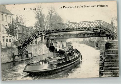Tournai 1917 Brücken umgeklappter Schornstein