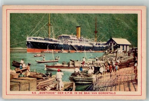 Gorontalo S.S. Bontekoe der K.P.M. in der Baia van Gorontalo
