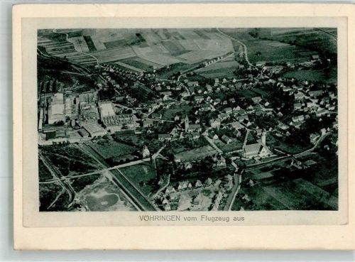 Vöhringen 1935 Fliegeraufnahme des Ortes mit St. Michael Kirche und St. Maria Kirche Original aufmontierte Verlagsmusterkarte