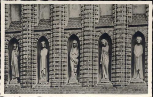um 1930/40 Lübeck: Marcksfiguren an der Katharienenkirche,Photohaus Appel AKU1