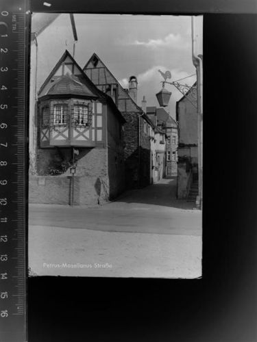 Bruttig Petrus-Mosellanus-Strasse