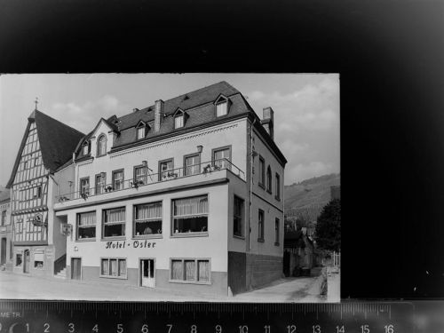 Ediger Hotel Oster
