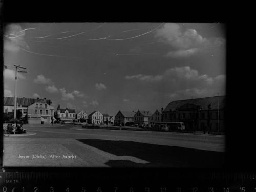 26441 W2942 Jever GLASNEGATIV Alter-Markt