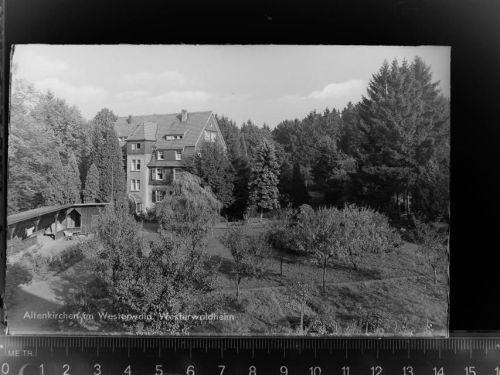 57610 W5230 Altenkirchen (Westerwald) GLASNEGATIV Westerwaldheim