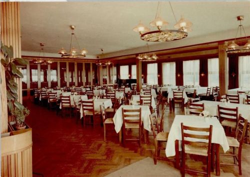 21680 W2160 Stadersand FOTO KEINE AK Hotel Buhrfeind, Innenansicht, Speisesaal